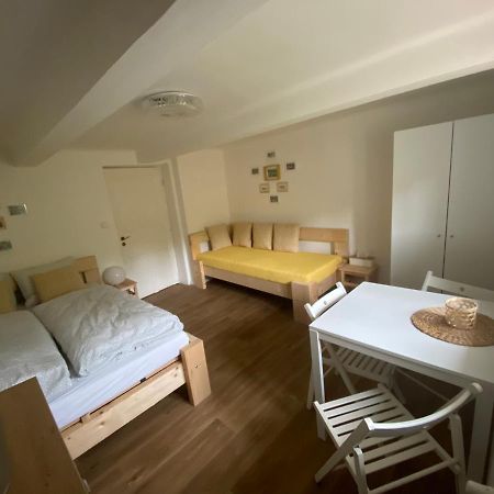 Appartement Ubytovani Lucie à Luhačovice Extérieur photo